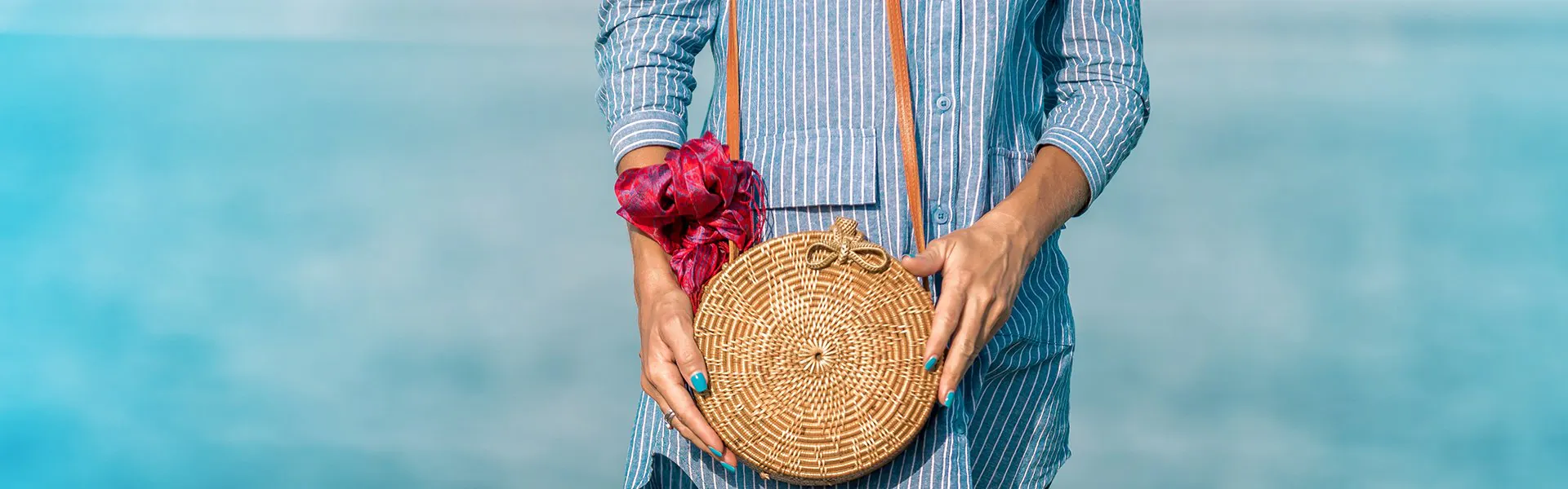 شراء ملابس جميلة وفريدة من نوعها